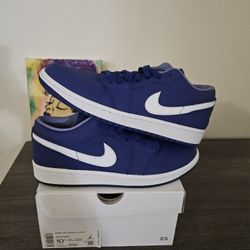 Size 9 Men - Deep Royal Jordan 1 Low's - $100