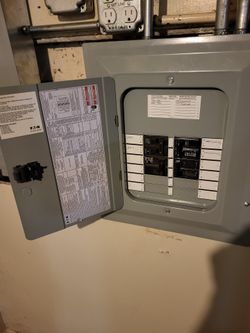 Eaton 12-Space Subpanel with Breakers, Indoor Load Center, Used Good