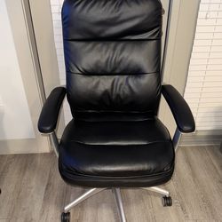 Beautyrest High Back Leather Executive Office Chair – Paid $350 – $175 OBO