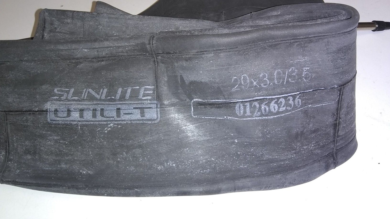 29" Fat tire bicycle tube