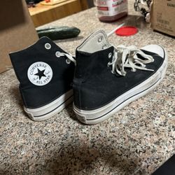 Converse Size 8 Women