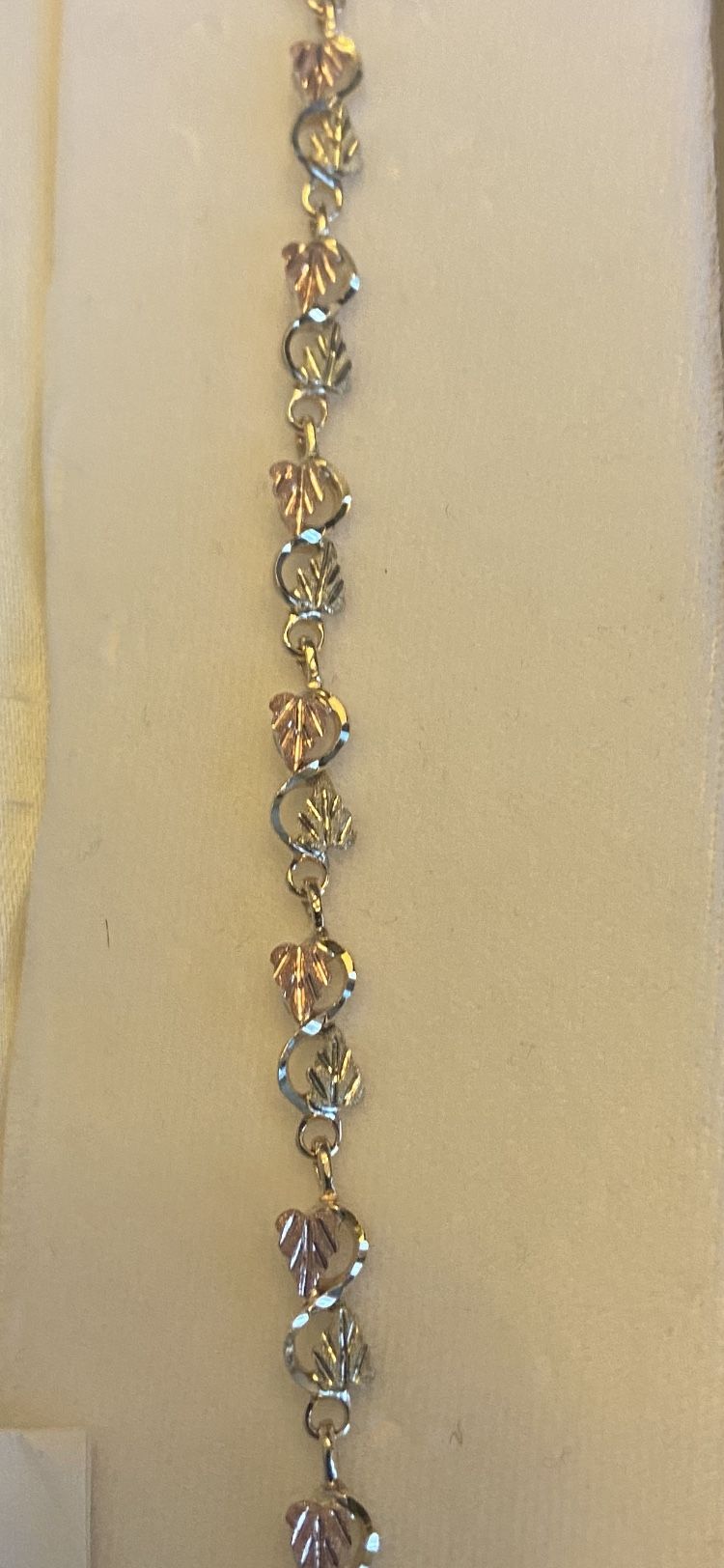 Black Hills Gold Bracelet for Sale in Ridgefield, WA OfferUp