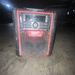 Milwaukee M18 Speaker 