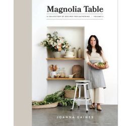 MAGNOLIA TABLE BOOK LIKE NEW 