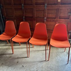 4 x Article Svelti Dining Chairs