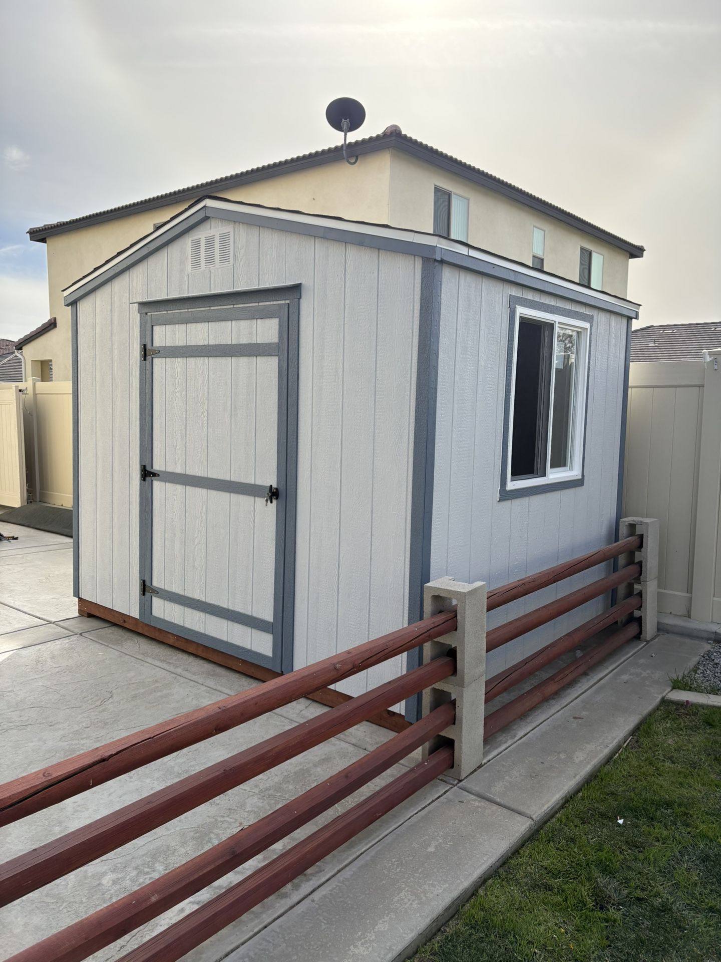 Shed 8x10x8