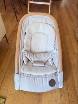 Maxi Cosi Rocker Chair