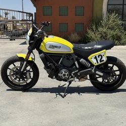 2016 Ducati Scrambler Icon 62 Yellow