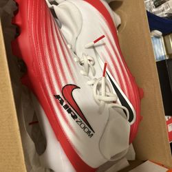 Nike Vapor Pro 1 Football Cleats