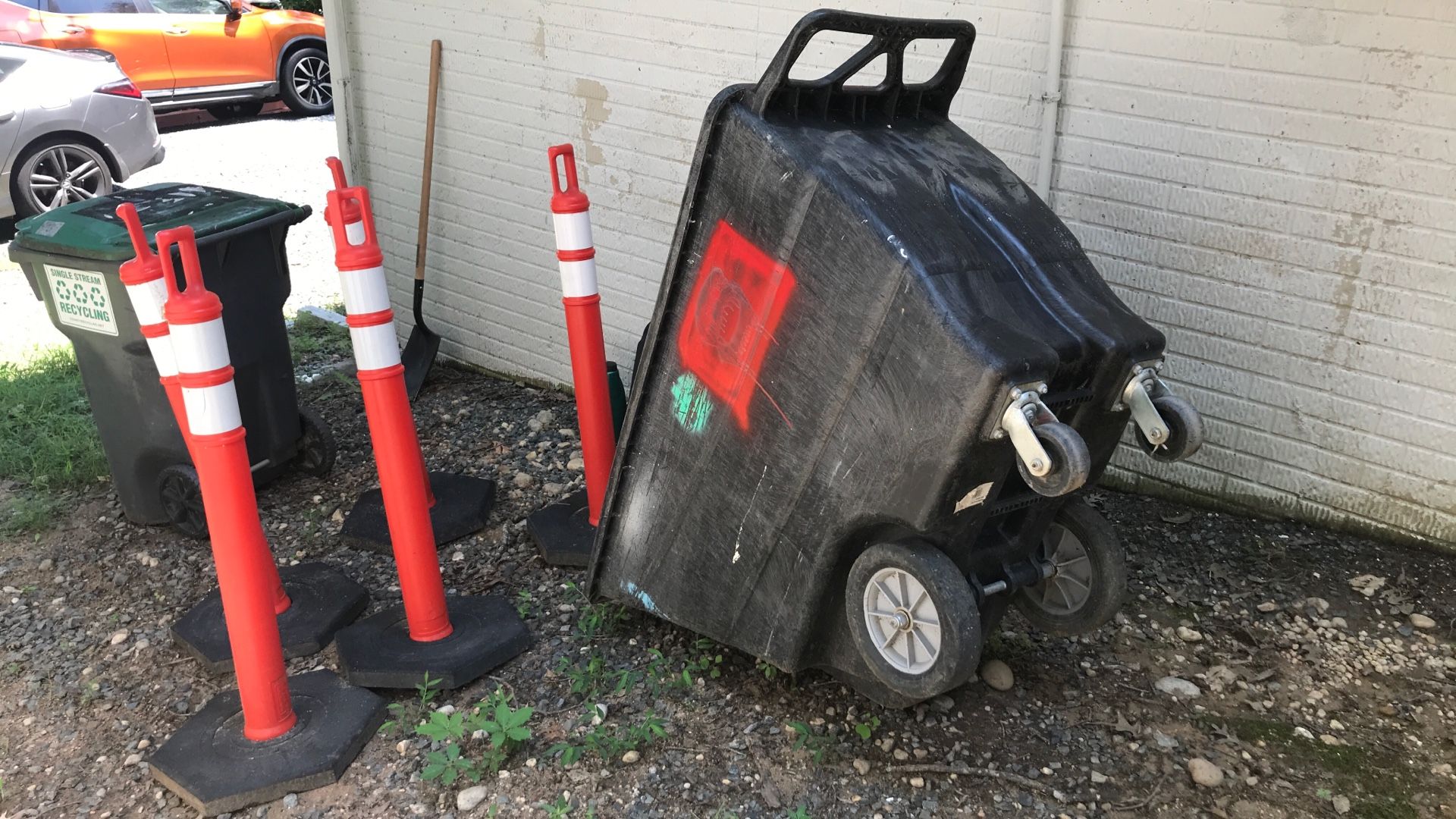 Large Trash Cart With 5 Orange Safety Pole