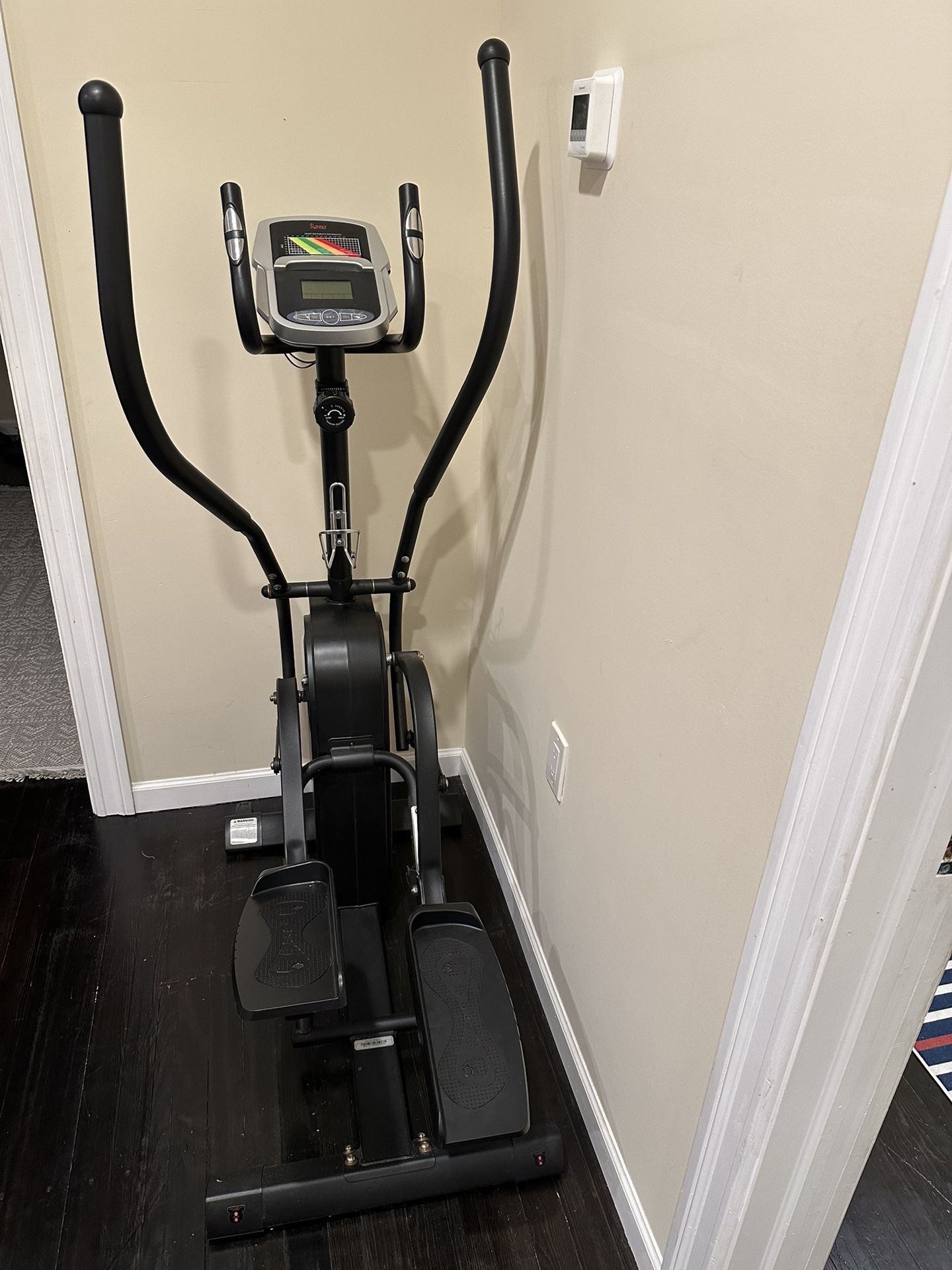 Sunny health and fitness treadmill