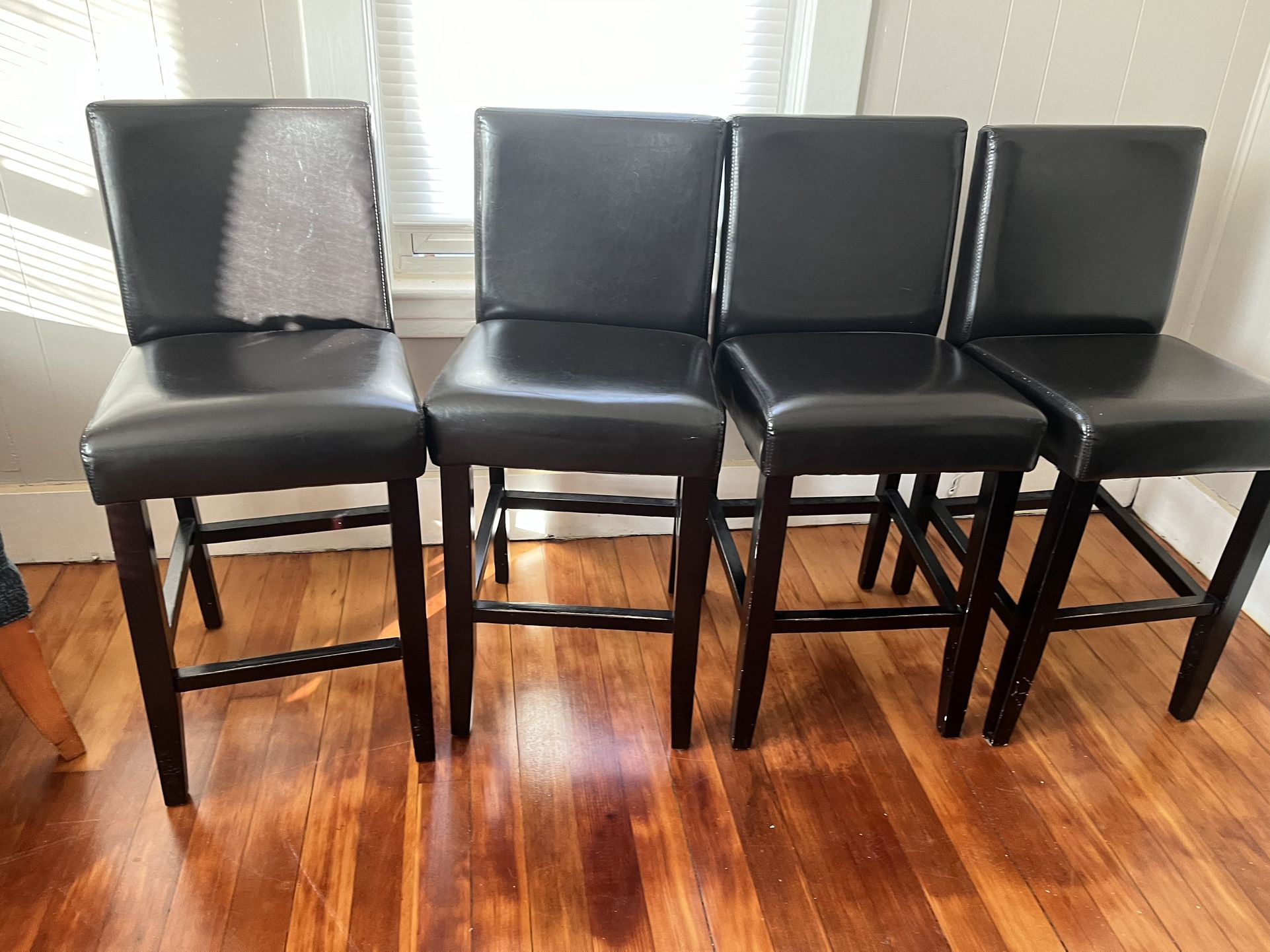 High Chairs 4 $75.