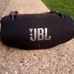 JBL XTREME 4