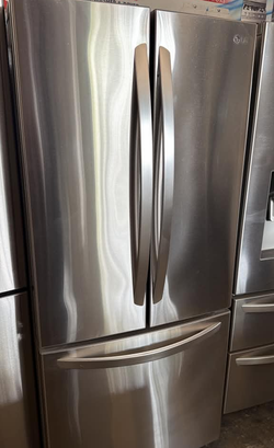 LG French Door Fridge – Stainless, Bottom Freezer, Clean