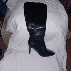 Sz11 Over Knee Heeled Boots-NEW!!