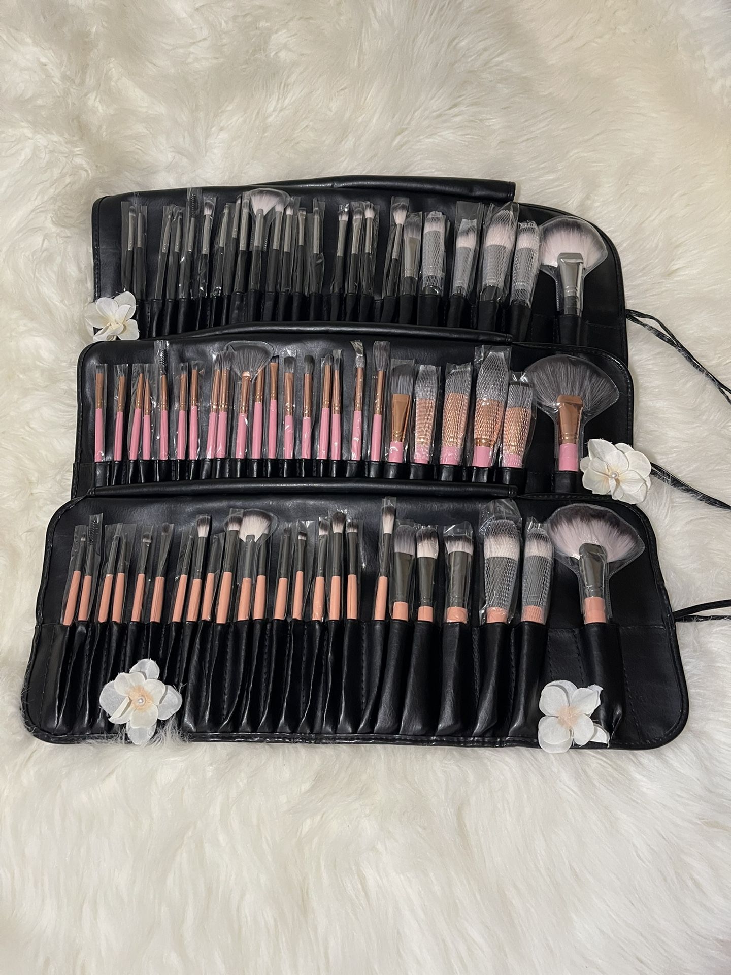 Cosmetic Make up brushes