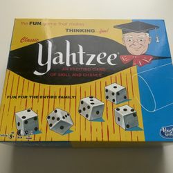 Classic Yahtzee Complete Game of Skill and Chance Family 2 Players Hasbro