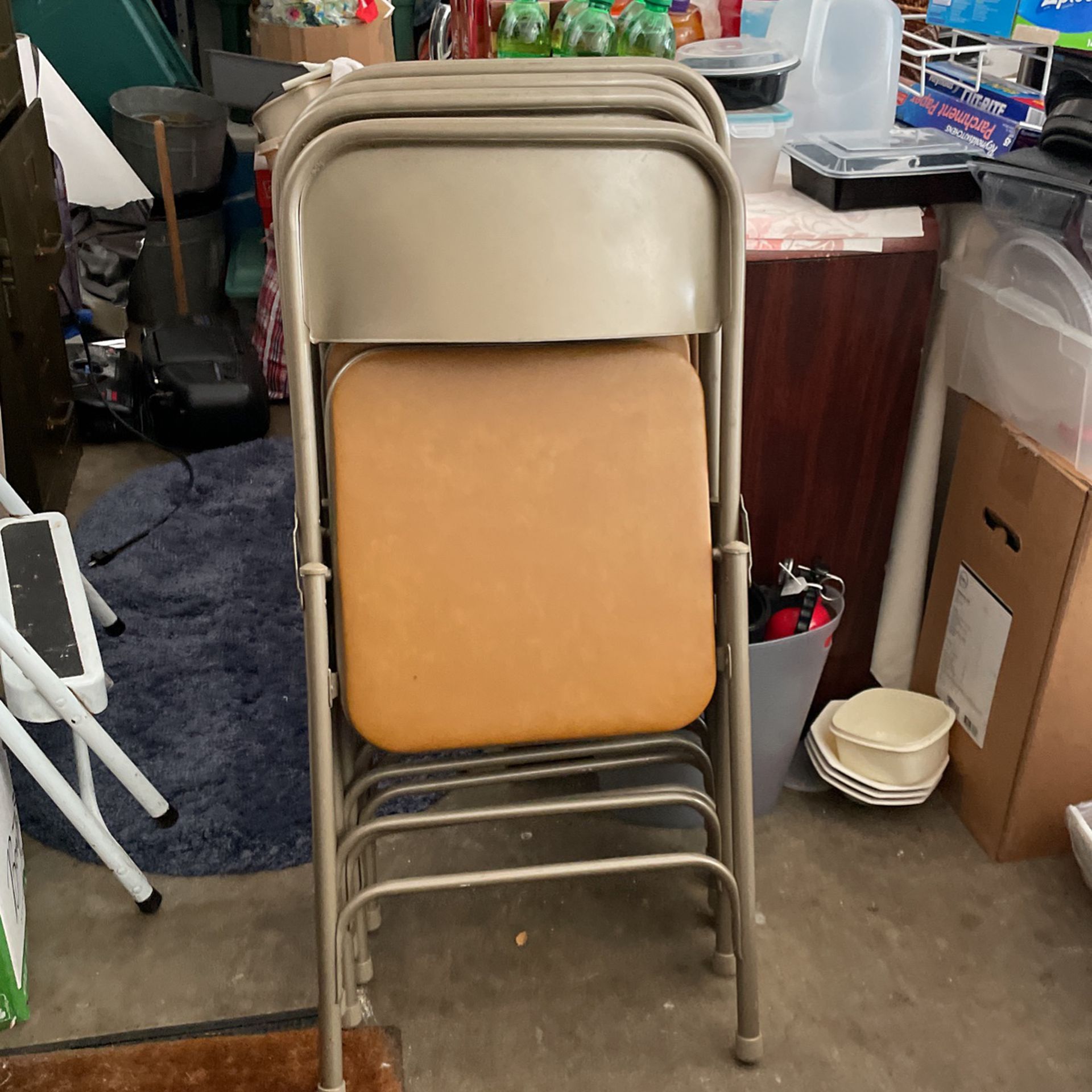 4 Samsonite Folding Chairs With Cellulose Fiber Pad Seat