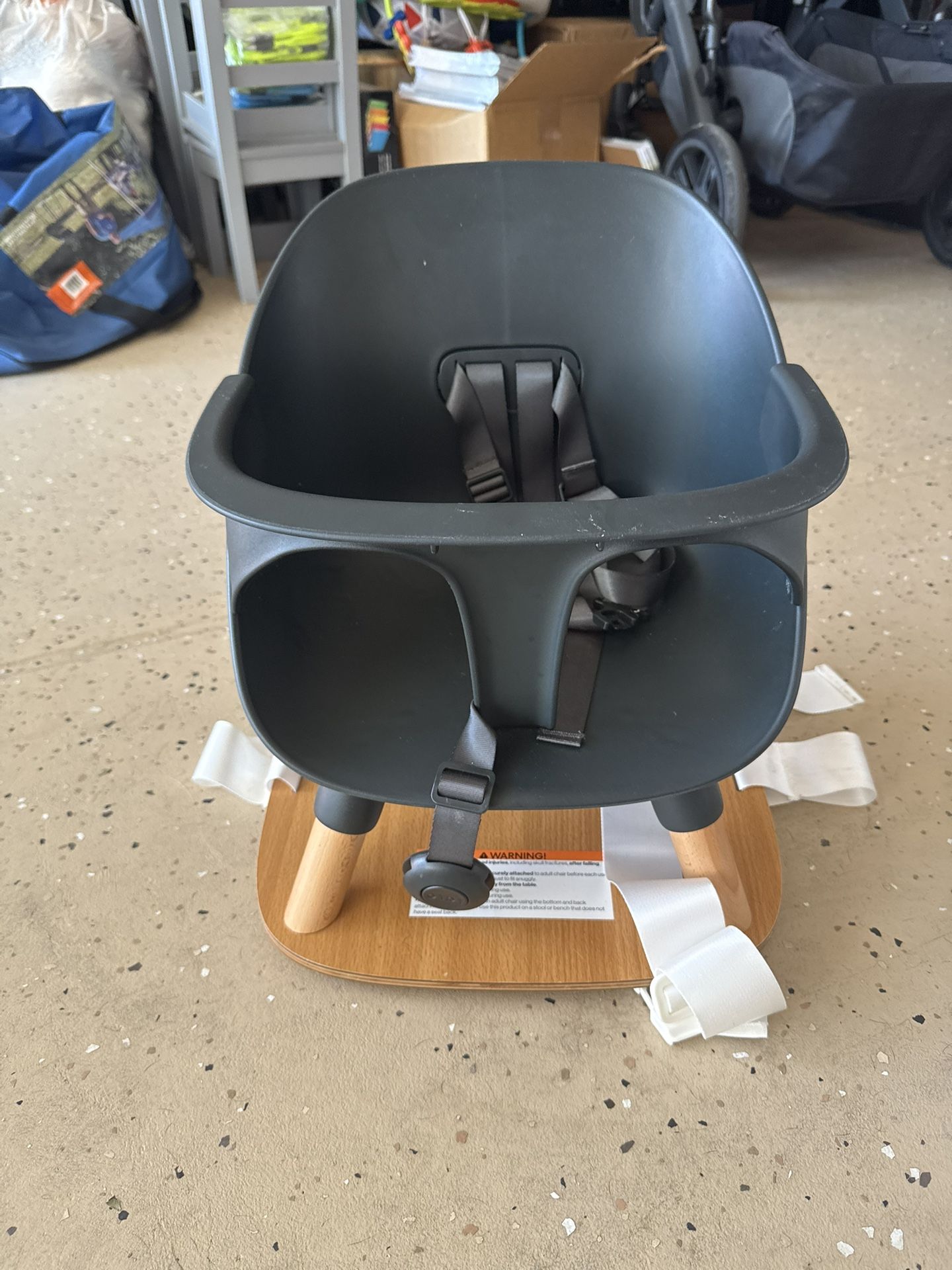 Lalo Booster Chair