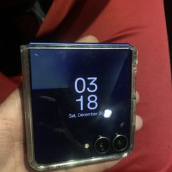 Samsung Galaxy Z Flip 7