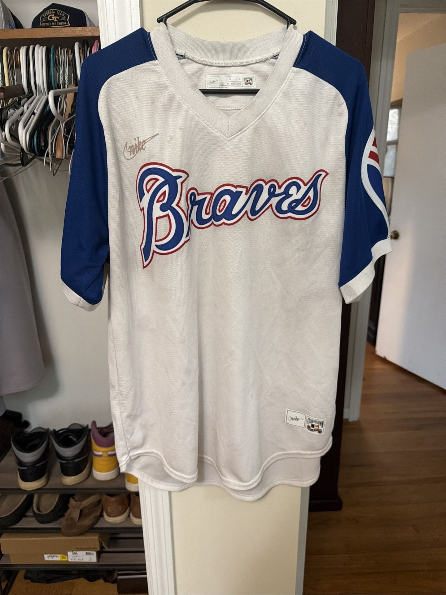 Atlanta Braves Nike Jersey Large