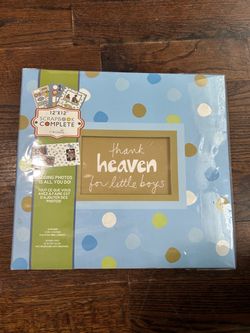 C.R. Gibson 12x12 Baby Boy Scrapbook Kit