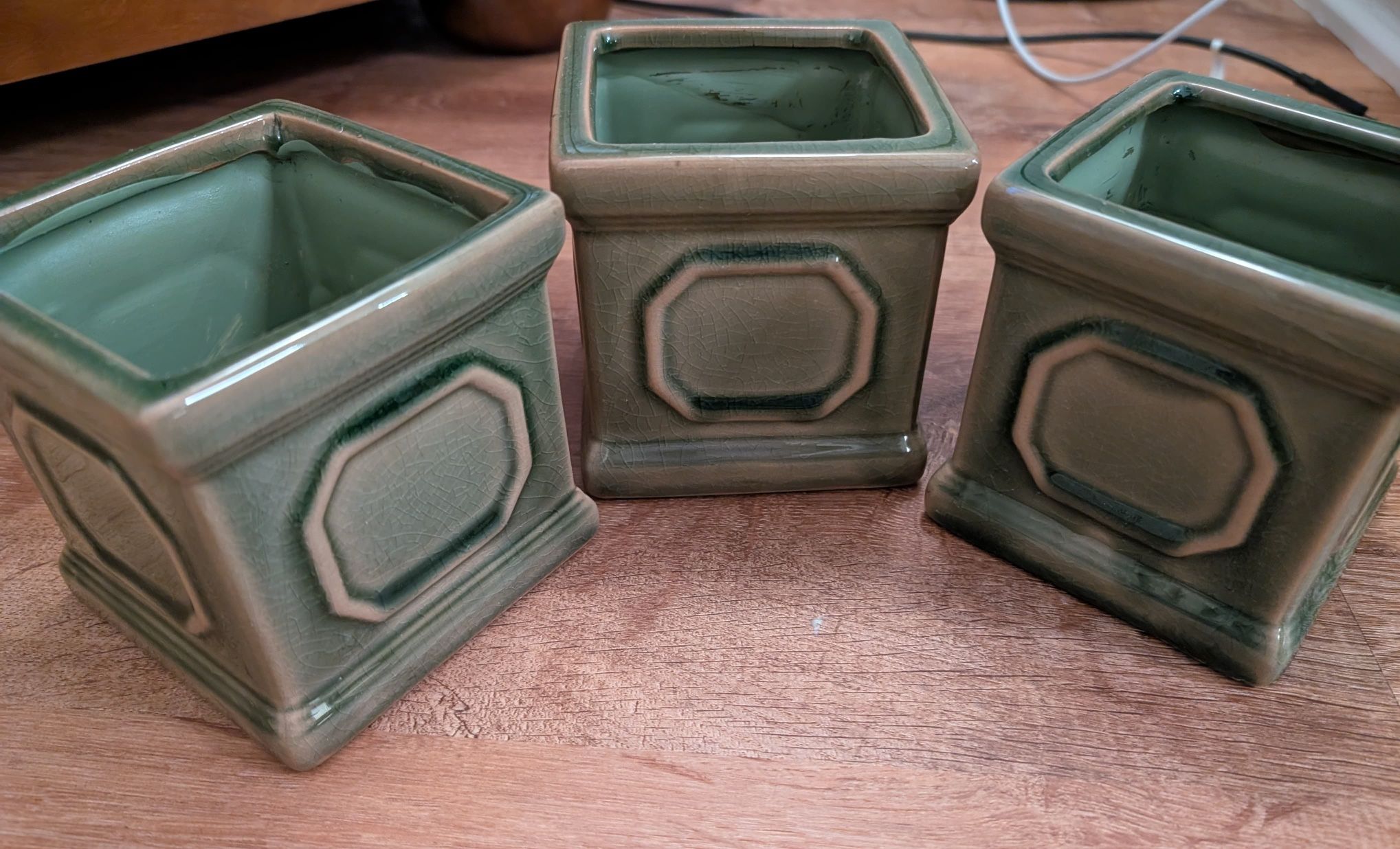 Set Of 3 Planter Pots