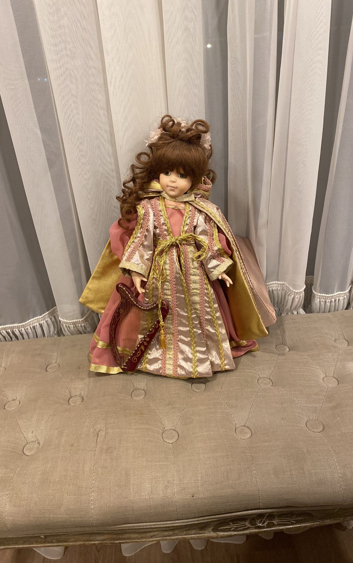 Lady Elaine - 1988 Vintage Doll