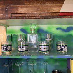 Seattle Seahawks Decanter And Glasses-Bradford Exchange 