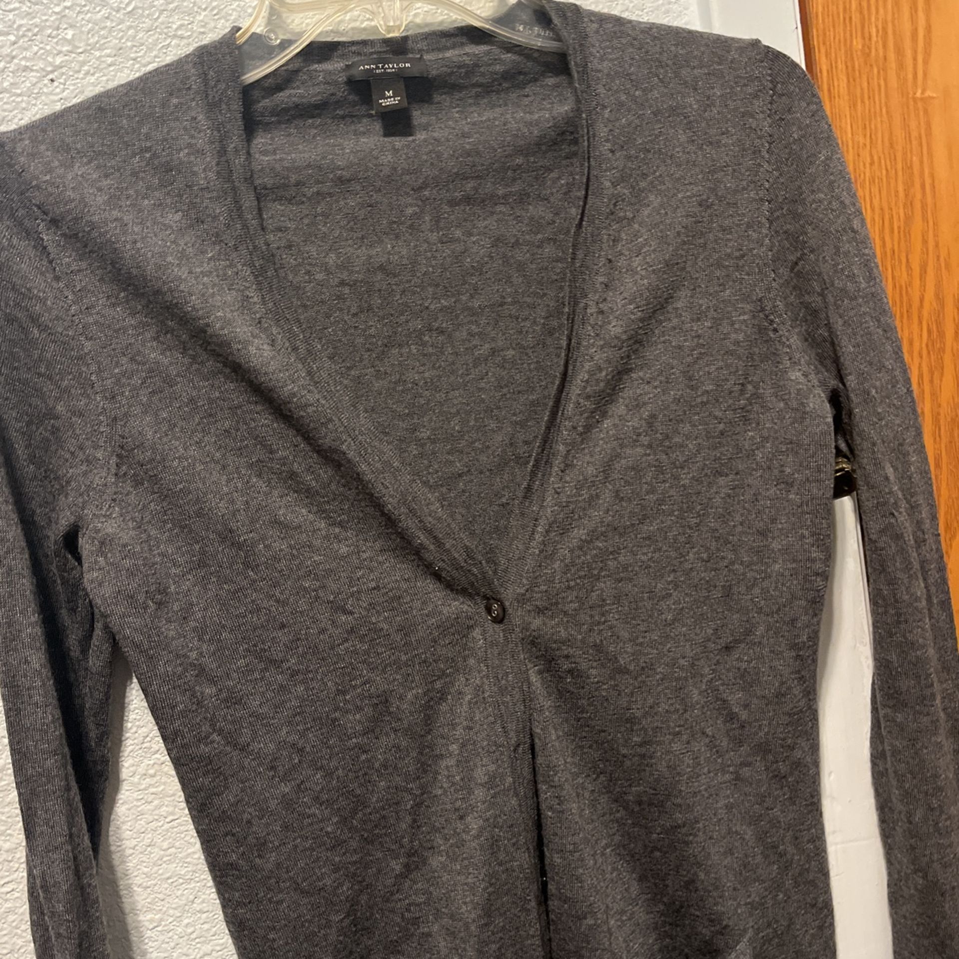 Grey Cardigan Ann Taylor Size Medium