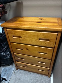 4 Drawer Tall Boy Lightwood Oak Dresser
