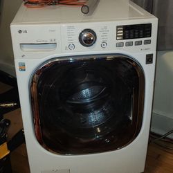 2015-2016 LG Washer And Dryer 