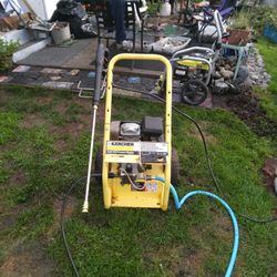 Karcher 2400 Psi pressure Washer 