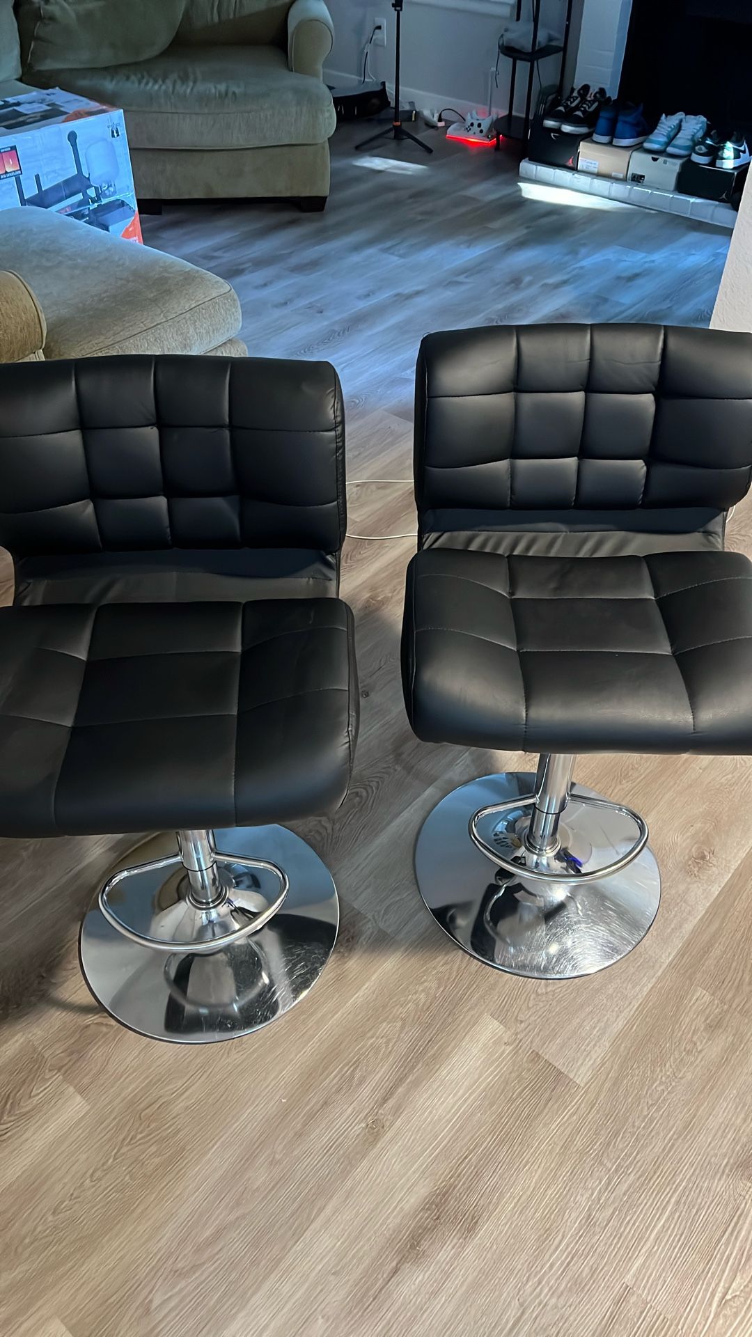 Barstool Chairs
