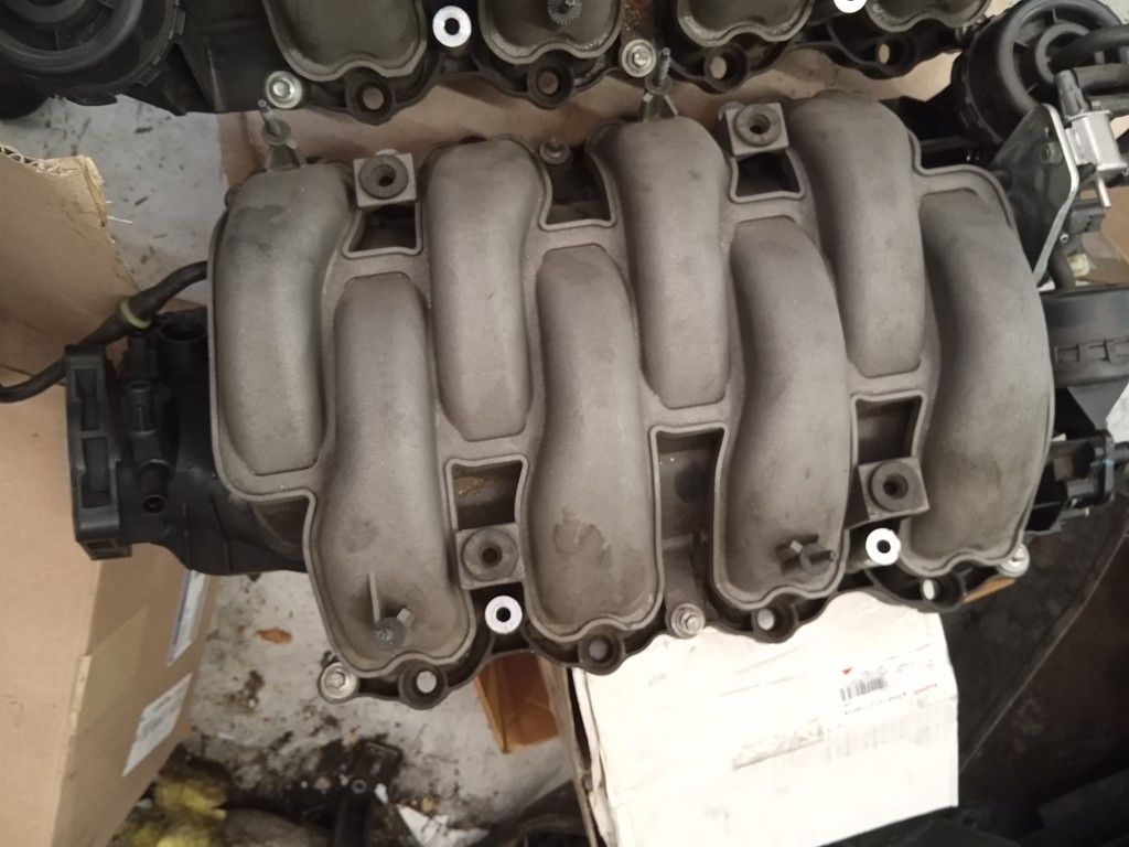 Ford Mustang Gt 2015-17 Intake Manifold