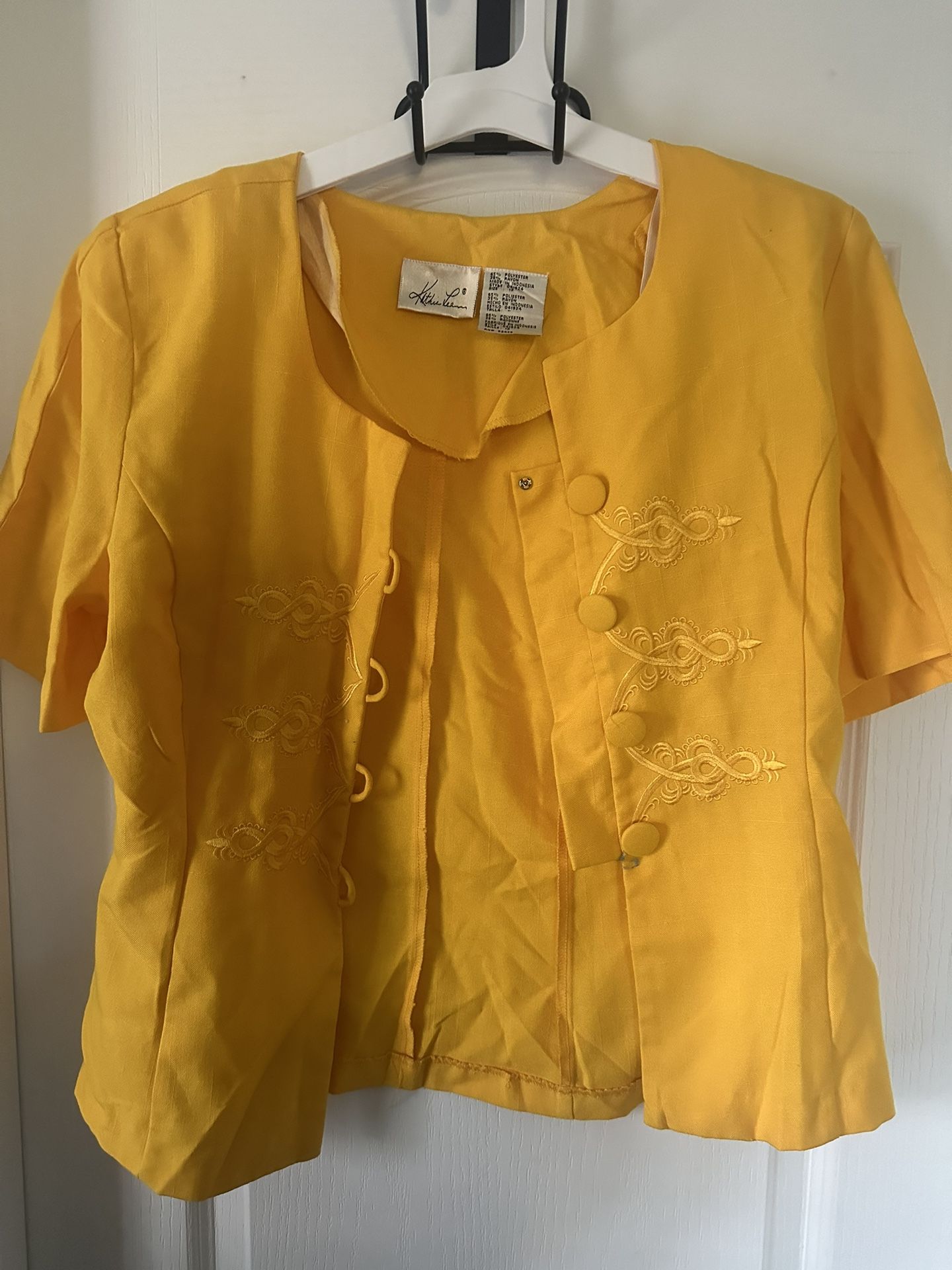 Vintage Female Yellow Button Down Shirt Medium