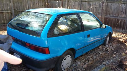 92 Geo Metro for parts or restoration