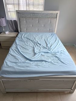 Complete Full size bed frame