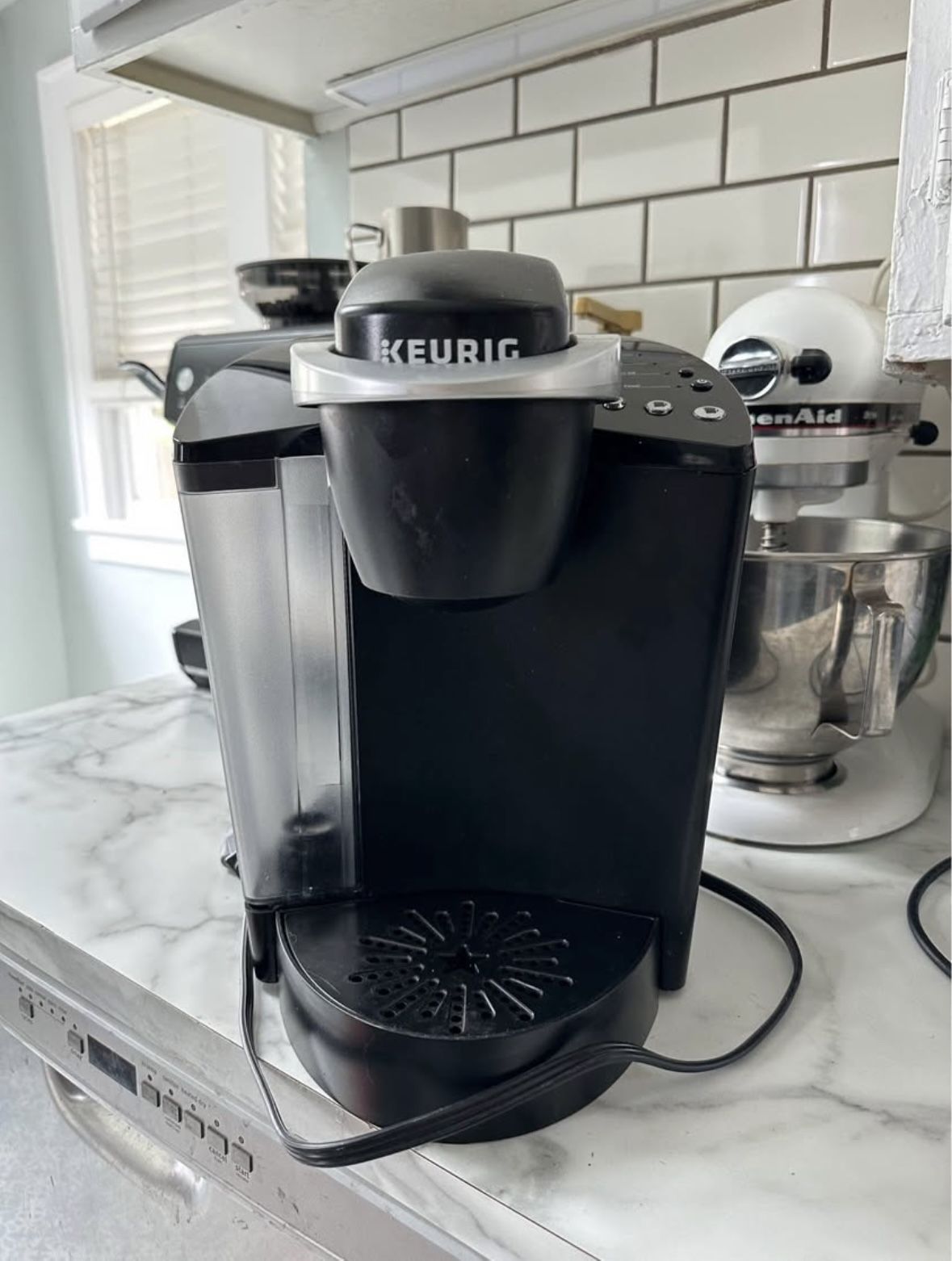 Keurig K-Classic Single Serve K-Cup Pod Coffee Maker