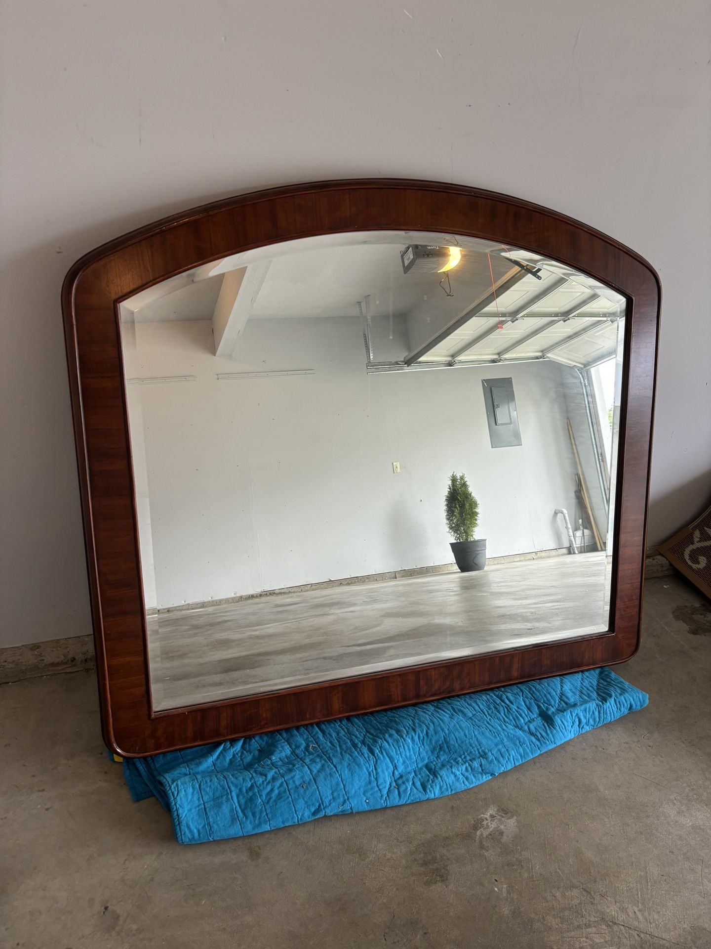 mirror