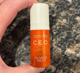 NEW SUNDAY RILEY C.E.O. 15% BRIGHTENING SERUM $10!!!
