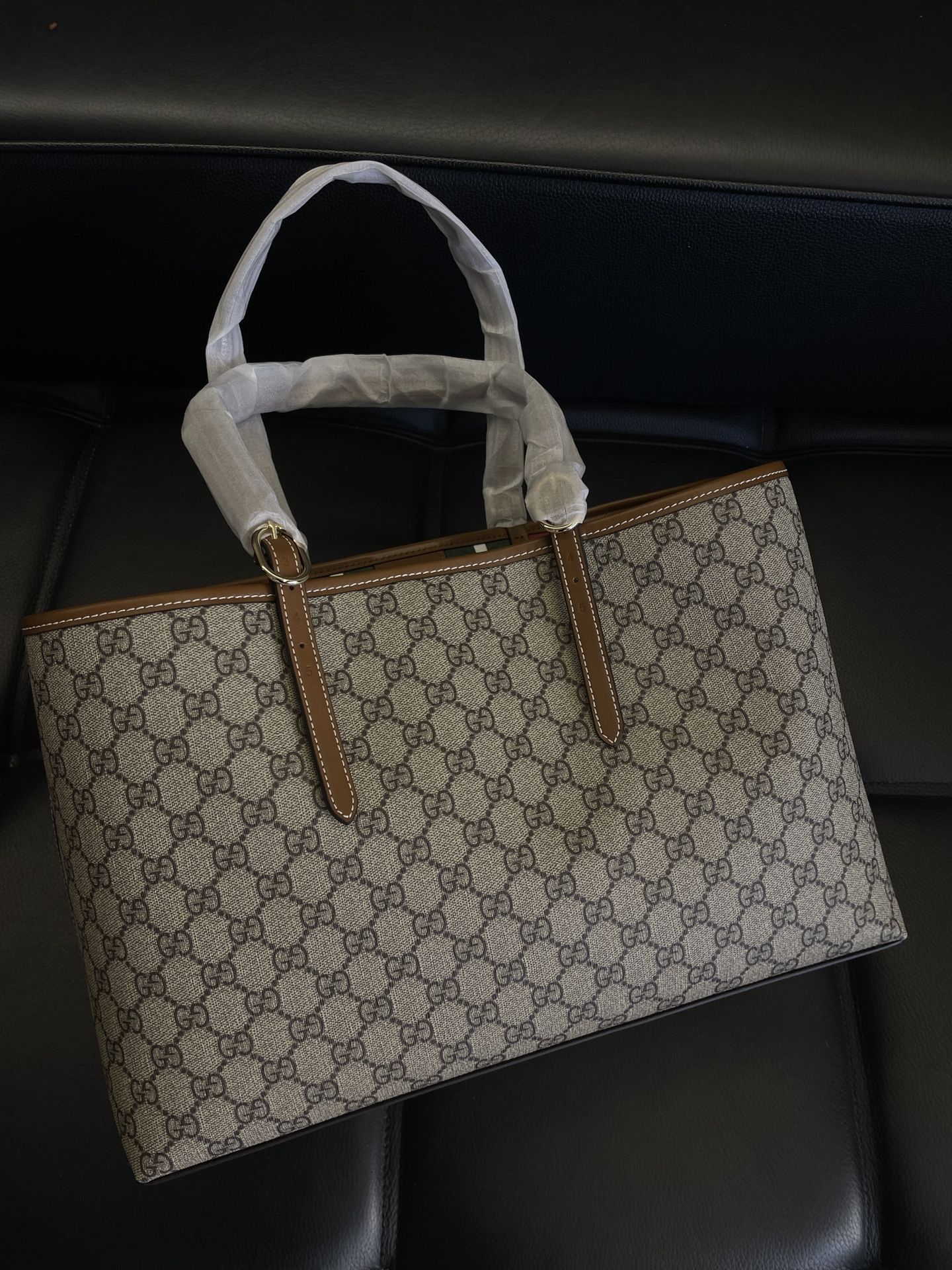 Gucci women’s Handbag