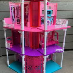 Plastic Barbie Dream House With Elevator 2013 Barbie 2013 Dream