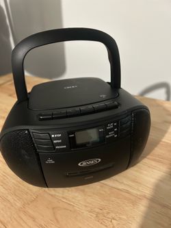 Jensen Boombox CD, Cassette AM/FM Dual Poewer