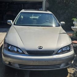 2001 Lexus ES 300