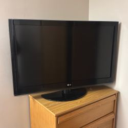 50 inch LG TV