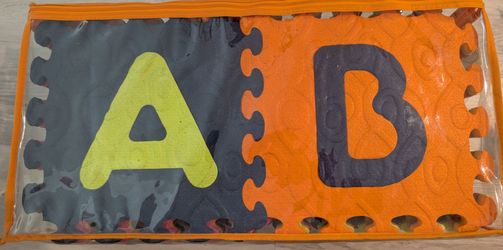 Alphabet play mat / baby play mat / baby play tiles / floor tiles