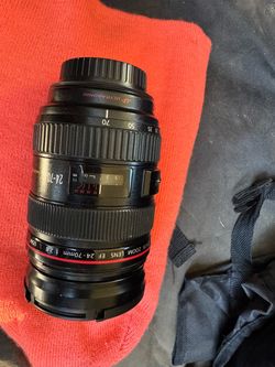 Canon EF 24-70mm f/2.8L USM Zoom Lens