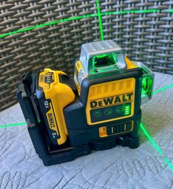 Laser Level Dewalt 360°