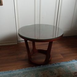 2 Coffee Tables